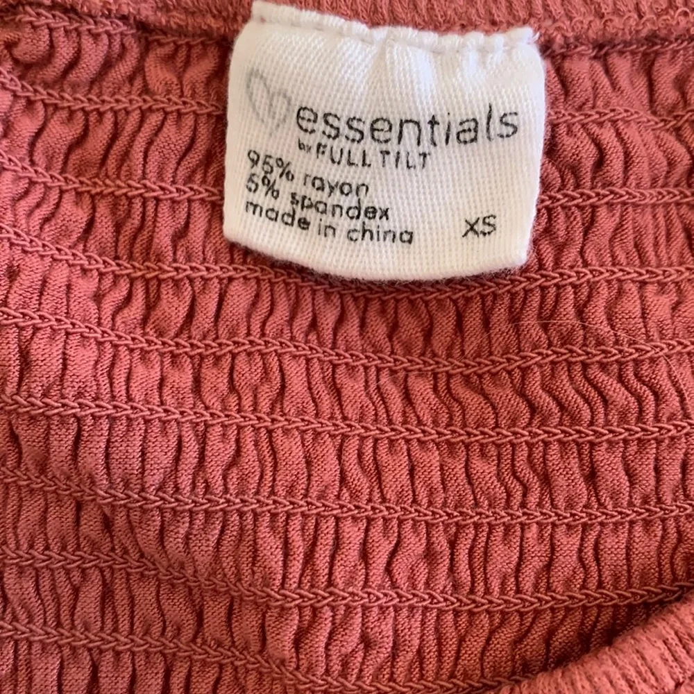 Essentials by Full Tilt Off the Shoulder Crop Top • Size XS